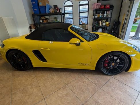 Used 2024 Porsche 718 Boxster GTS w/ GTS Interior Package RWD image 7