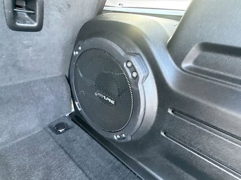 Used 2023 Jeep Wrangler Unlimited w/ Cold Weather Group AWD/4WD image 31