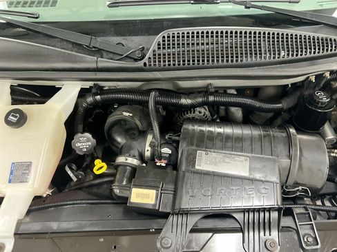Used 2014 GMC Savana 1500 RWD image 24