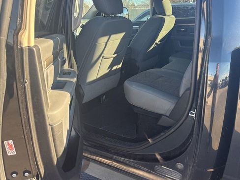 Used 2017 RAM 2500 Big Horn w/ Sport Appearance Group image 8