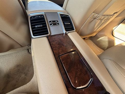 Used 2013 Porsche Panamera S RWD image 31