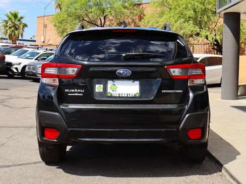 Used 2020 Subaru Crosstrek 2.0i Premium w/ Moonroof Package 2 AWD/4WD image 11