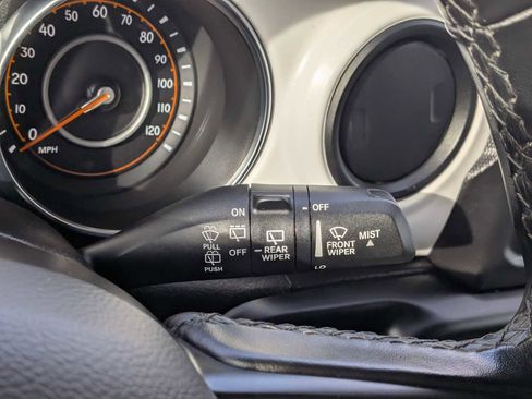 Used 2021 Jeep Wrangler Unlimited Islander image 26