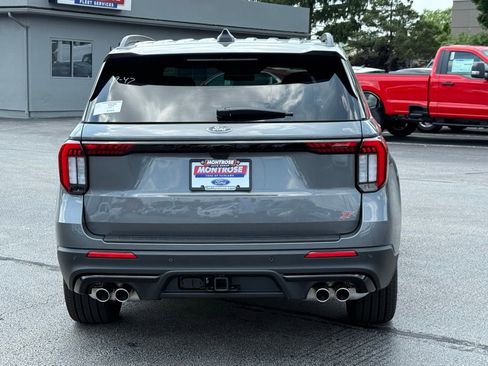 New 2026 Ford Explorer ST w/ Sun And Sound Package image 5