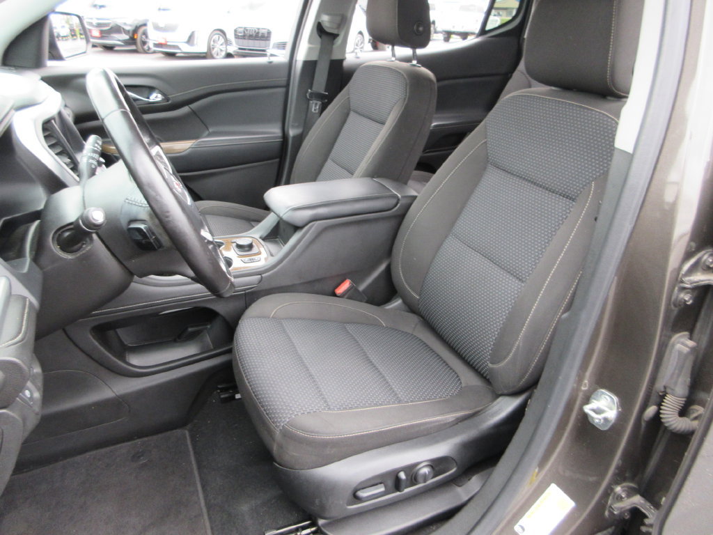 Used 2020 GMC Acadia SLE w/ Driver Convenience Package AWD/4WD image 17