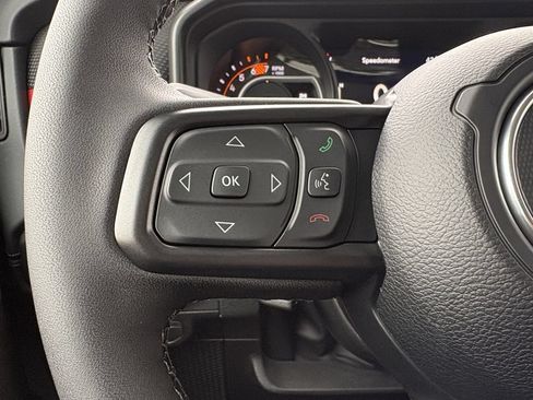 New 2026 Jeep Wrangler Unlimited Rubicon AWD/4WD image 17