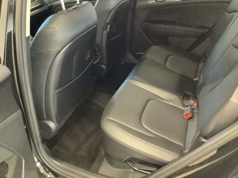 Certified 2023 Kia Sportage EX AWD/4WD image 15