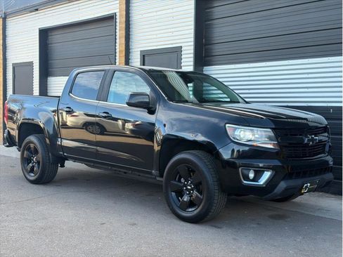 Used 2016 Chevrolet Colorado LT w/ Midnight Edition image 11