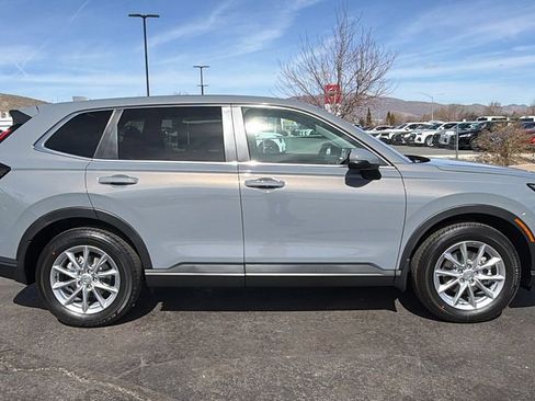 New 2026 Honda CR-V EX image 2