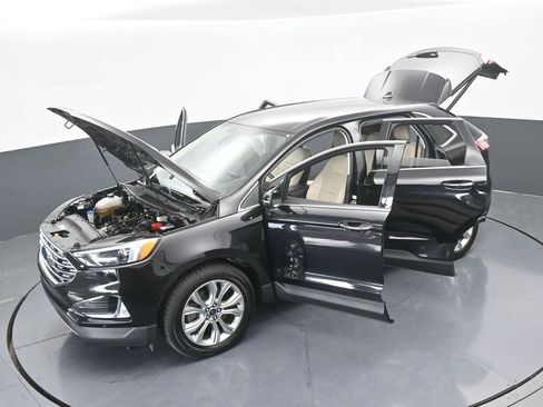 Used 2022 Ford Edge Titanium image 70