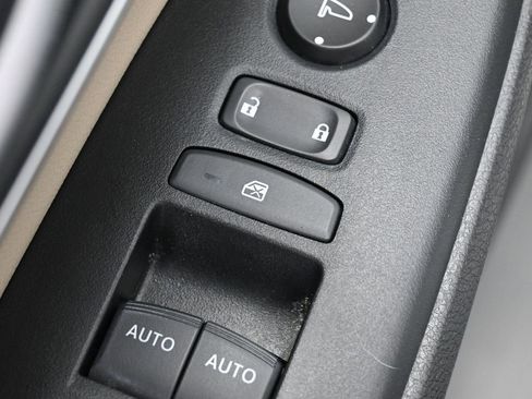 Used 2020 Honda CR-V Touring image 13