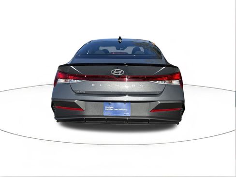 Certified 2025 Hyundai Elantra Sport image 4