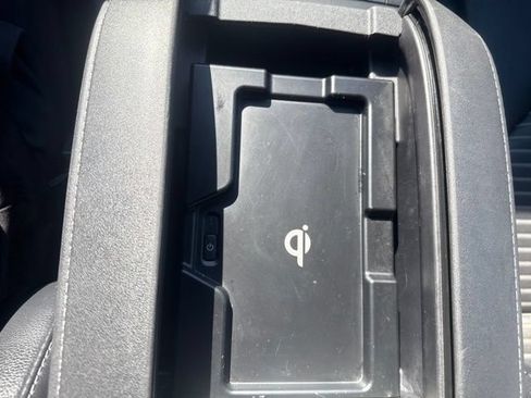 Used 2022 Toyota Highlander XSE FWD image 30