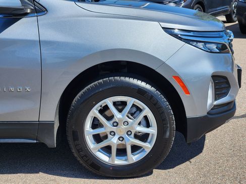 Used 2024 Chevrolet Equinox LT AWD/4WD image 7
