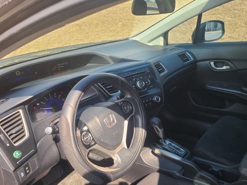Used 2013 Honda Civic LX image 10