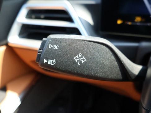 New 2025 BMW 330i xDrive Sedan w/ Premium Package image 42