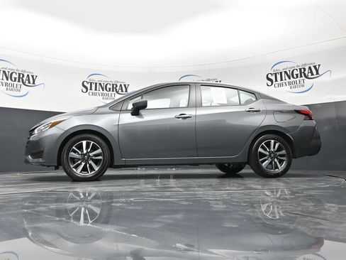 Used 2025 Nissan Versa SV FWD image 26