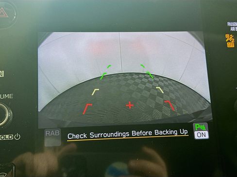 Used 2020 Subaru Outback Limited w/ Popular Package #2 AWD/4WD image 23