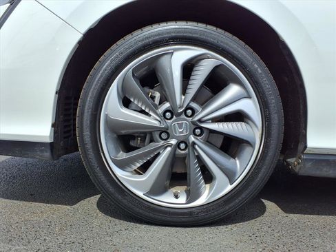 Used 2021 Honda Clarity Touring image 12