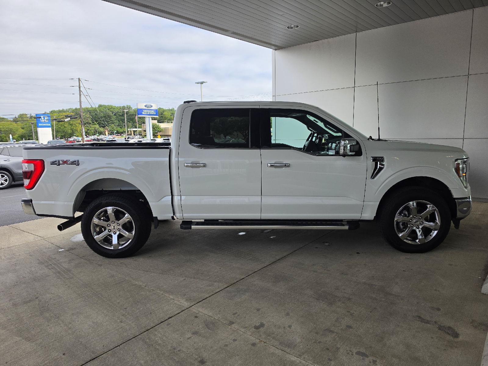 Used 2023 Ford F150 Lariat w/ Equipment Group 502A High AWD/4WD image 4