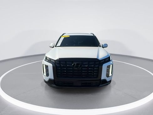 Used 2025 Hyundai Palisade Calligraphy image 3