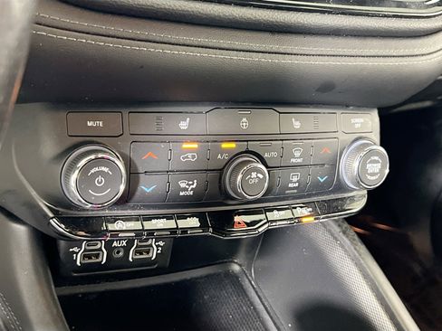 Used 2022 Dodge Durango GT image 15