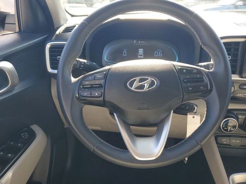 Certified 2023 Hyundai Venue SEL w/ Cargo Package image 22