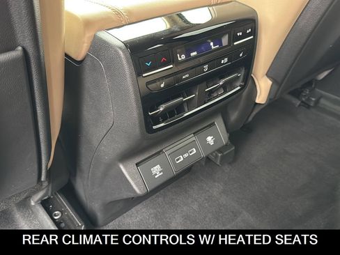 Used 2023 Acura MDX SH-AWD w/ Advance Package image 6