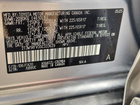 Used 2025 Toyota RAV4 XLE FWD image 3