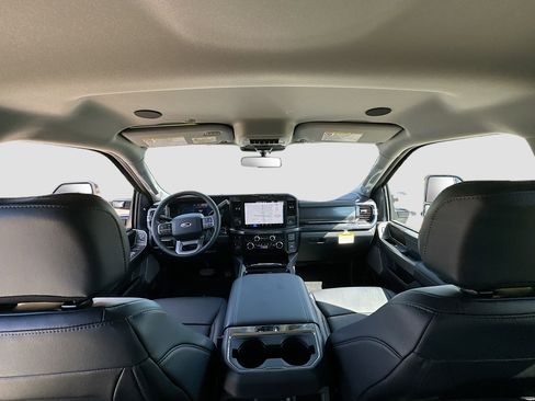 New 2026 Ford F250 Lariat w/ Tremor Off-Road Package image 16