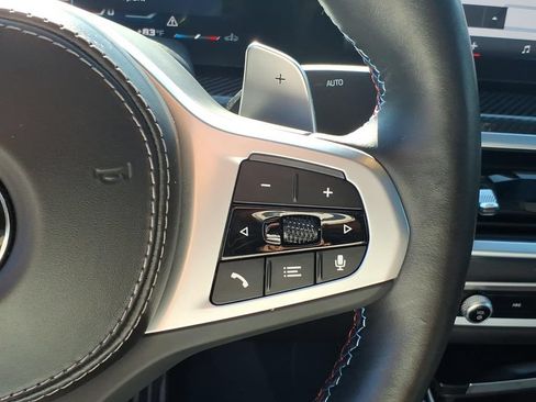 Used 2024 BMW X6 M60i AWD/4WD image 22