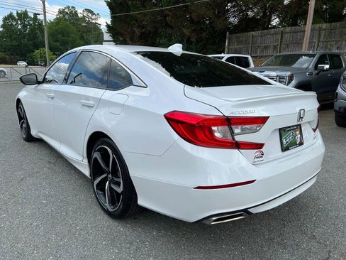 Used 2020 Honda Accord Sport image 6