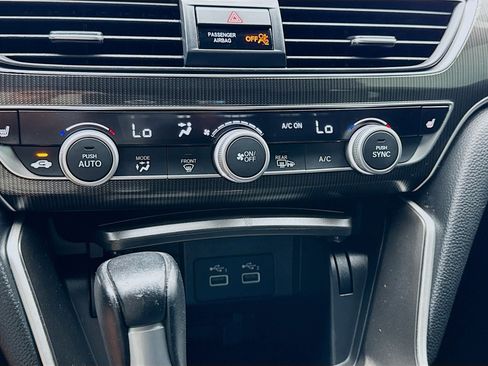 Used 2021 Honda Accord Sport Special Edition image 12
