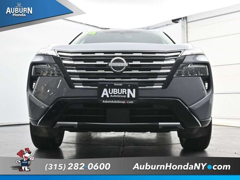 Used 2024 Nissan Rogue Platinum w/ Platinum Premium Package AWD/4WD image 20
