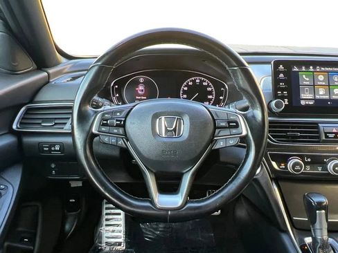 Used 2019 Honda Accord Sport image 12