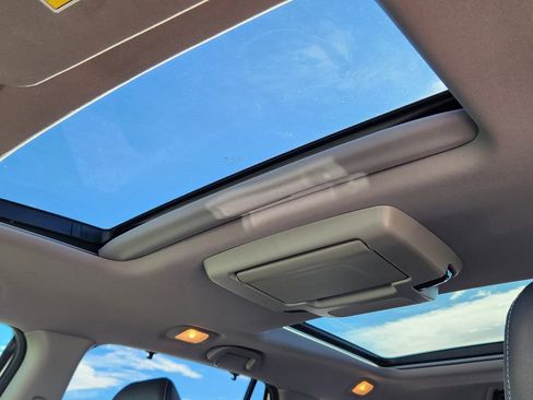 Used 2019 Honda Pilot Elite image 25