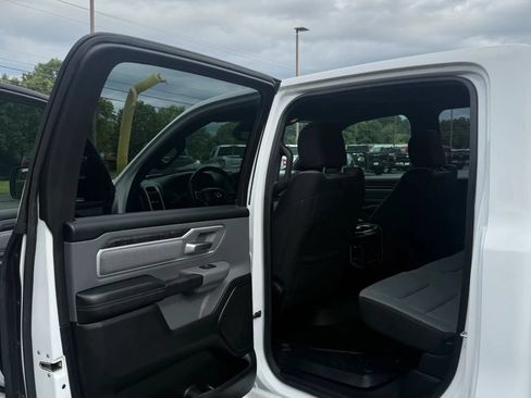 Used 2021 RAM 1500 Big Horn AWD/4WD image 35