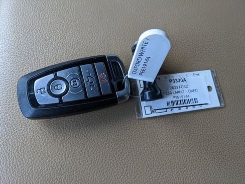 Used 2023 Ford F250 Lariat w/ Chrome Package image 42