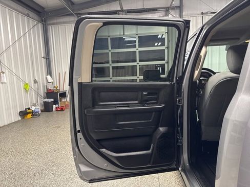 Used 2020 RAM 1500 Tradesman w/ Chrome Plus Package image 15