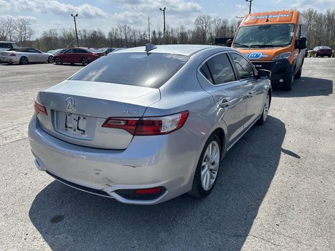 Used 2018 Acura ILX image 5