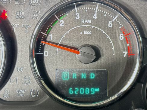 Used 2017 Jeep Wrangler Unlimited Sahara w/ Dual Top Group image 15