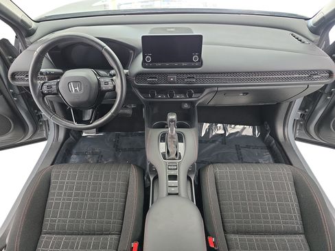 Certified 2025 Honda HR-V Sport image 9