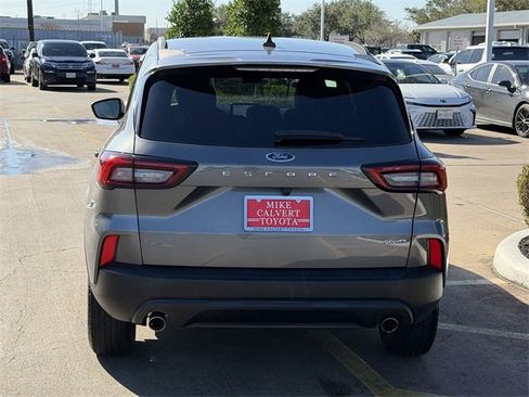 Used 2025 Ford Escape ST-Line image 6