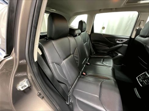 Used 2020 Subaru Forester Limited image 16