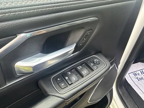 Used 2024 RAM 1500 Laramie RWD image 10
