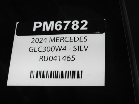 Used 2024 Mercedes-Benz GLC 300 4MATIC w/ Driver Assistance Package image 40