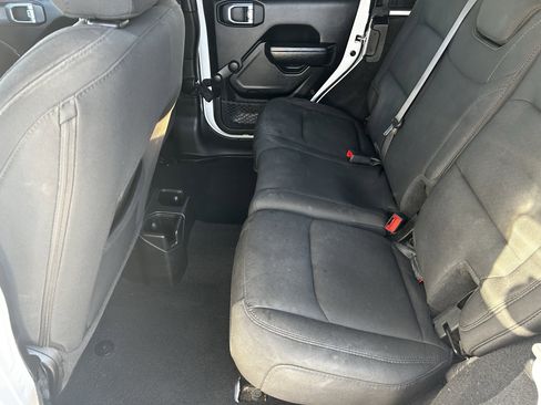 Certified 2022 Jeep Wrangler Unlimited Sport image 16