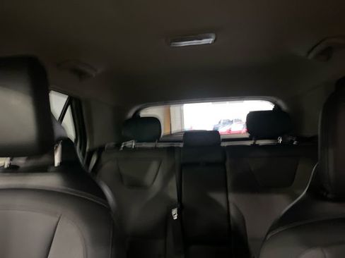 Used 2025 Kia Niro EX image 18