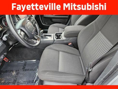 Used 2023 Dodge Charger SXT image 7