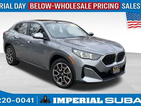 Used 2025 BMW X2 xDrive28i AWD/4WD image 1